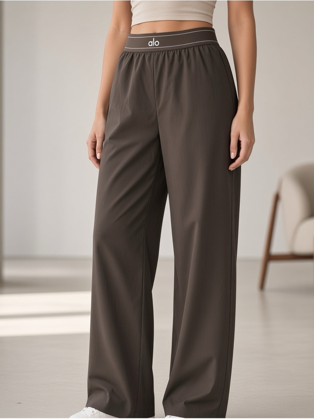 ALO Yoga Suit Up Trouser in Espresso 🤎 Regular 30” length